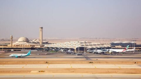 تحذيرات الطيران فوق السعودية تتوسع بعد هجمات الحوثيين